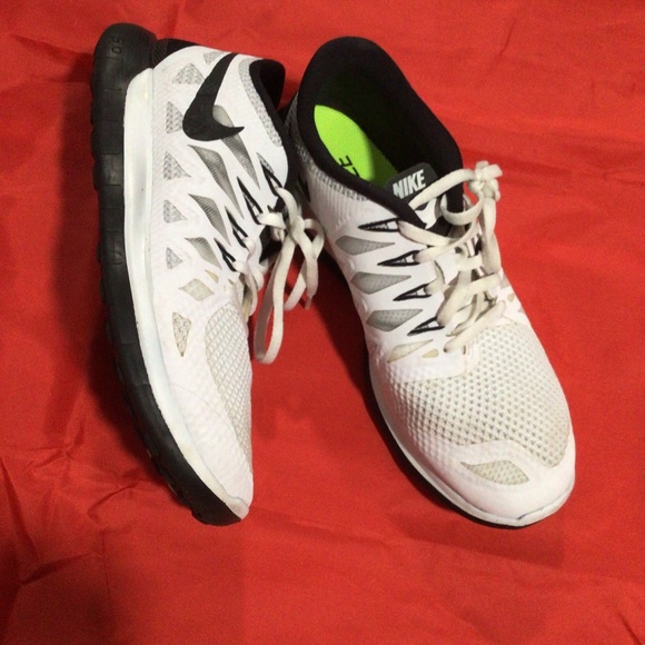 Nike Free running shoes 5.0 size 7.5 - Picture 9 of 11